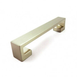 US 92-0096-G0007        UCHWYT MEBLOWY**