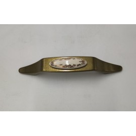 UP 18-0096-G00AB-MLK-3  UCHWYT MEBLOWY**