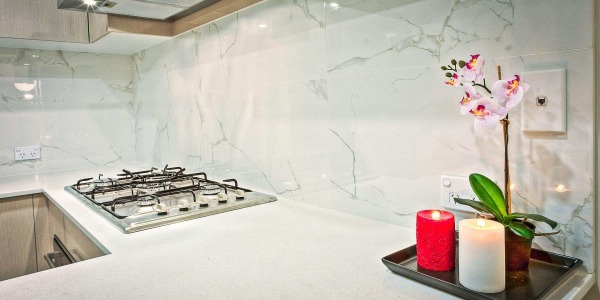 Ergonomiczna kuchnia 2025 – strefy pracy, wysokości blatów i ustawienie sprzętu